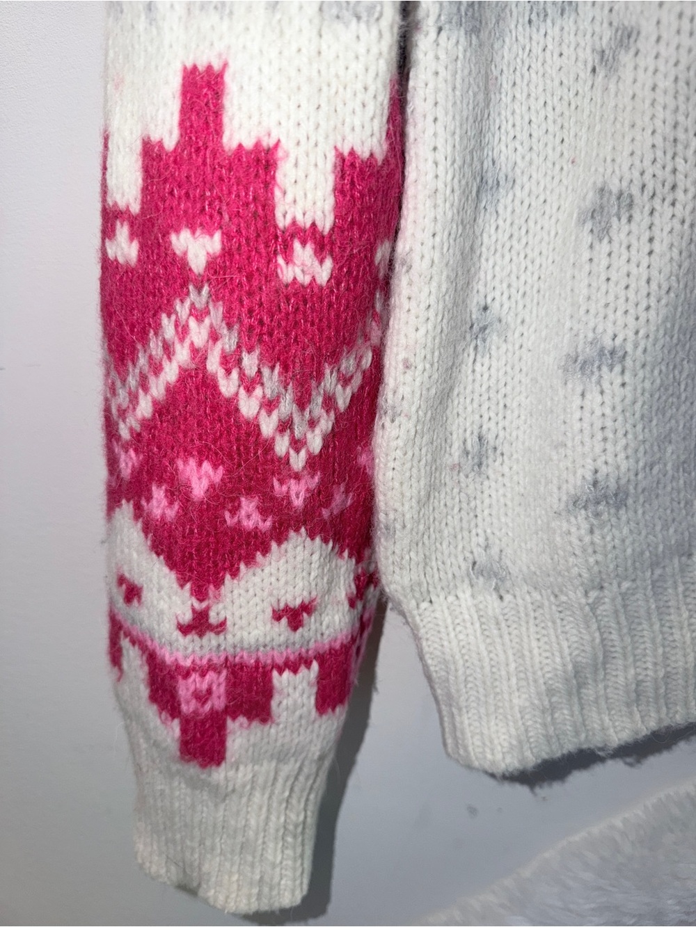 29% Wool 5% Alpaca GAP Cream Sweater with Pink Fair Isle Pattern 💝 - Picture 2 of 6